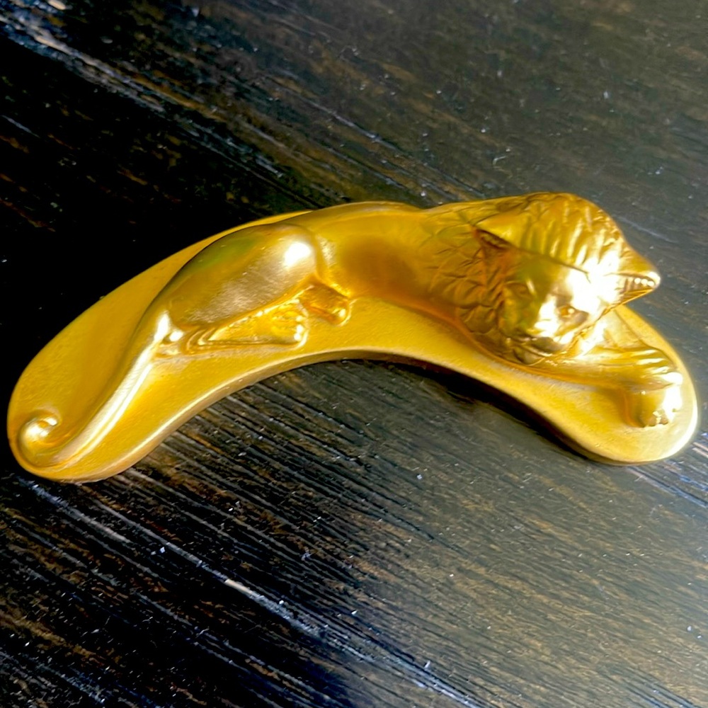 RARE Golden Lion Figurine. 1978 Brooklyn Museum